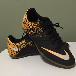 Boys Nike Indoor Soccer Shoes ⚽️🥅